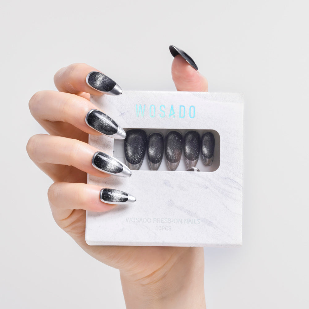 Black Swan - Noir Tips Style