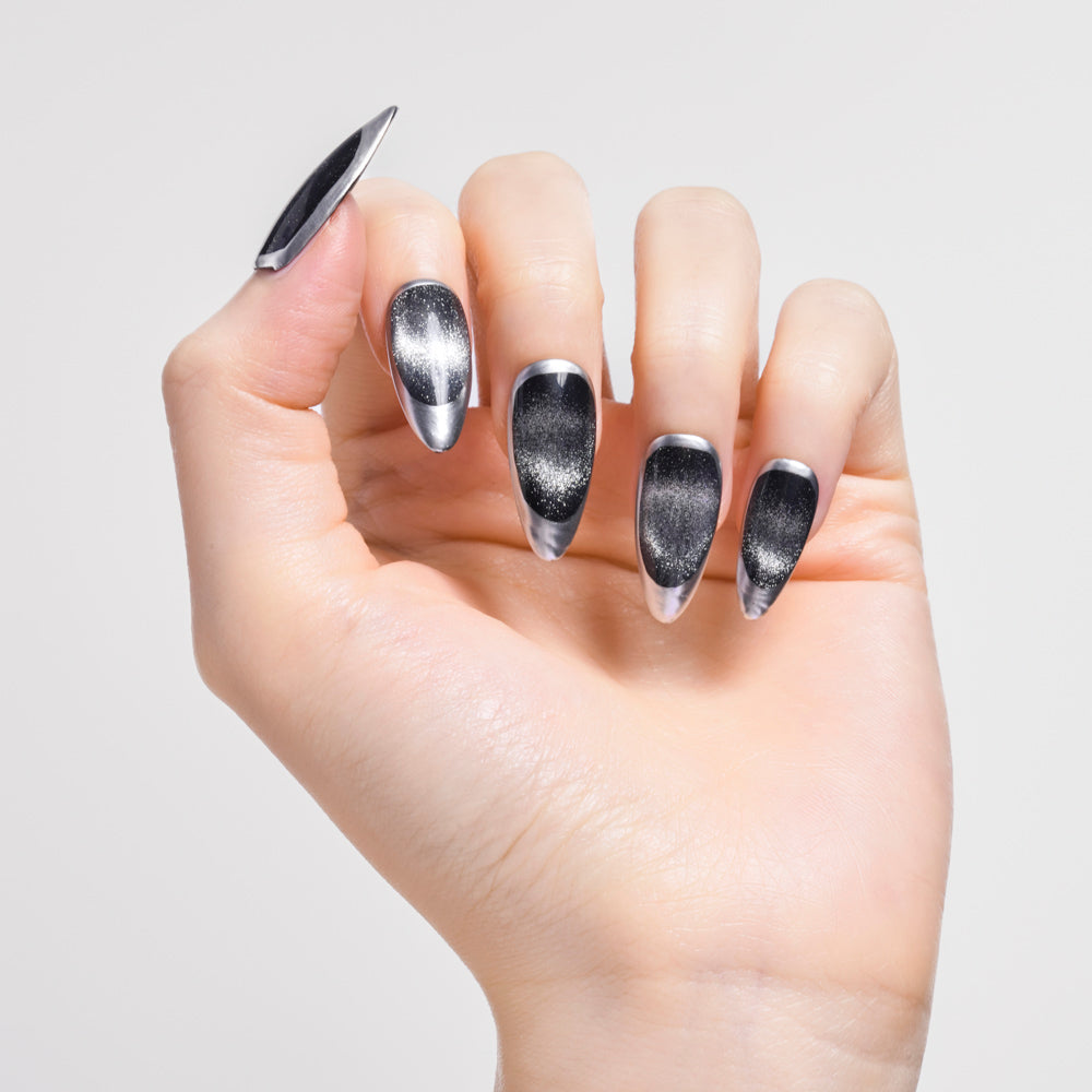 Black Swan - Noir Tips Style