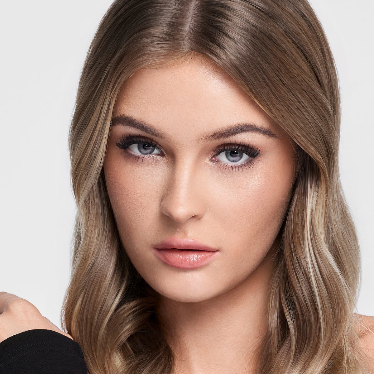Manhattan Midnight – Midnight Glam Lashes